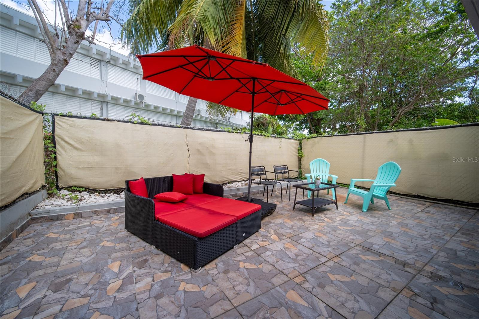BRISAS DEL MAR - Residential