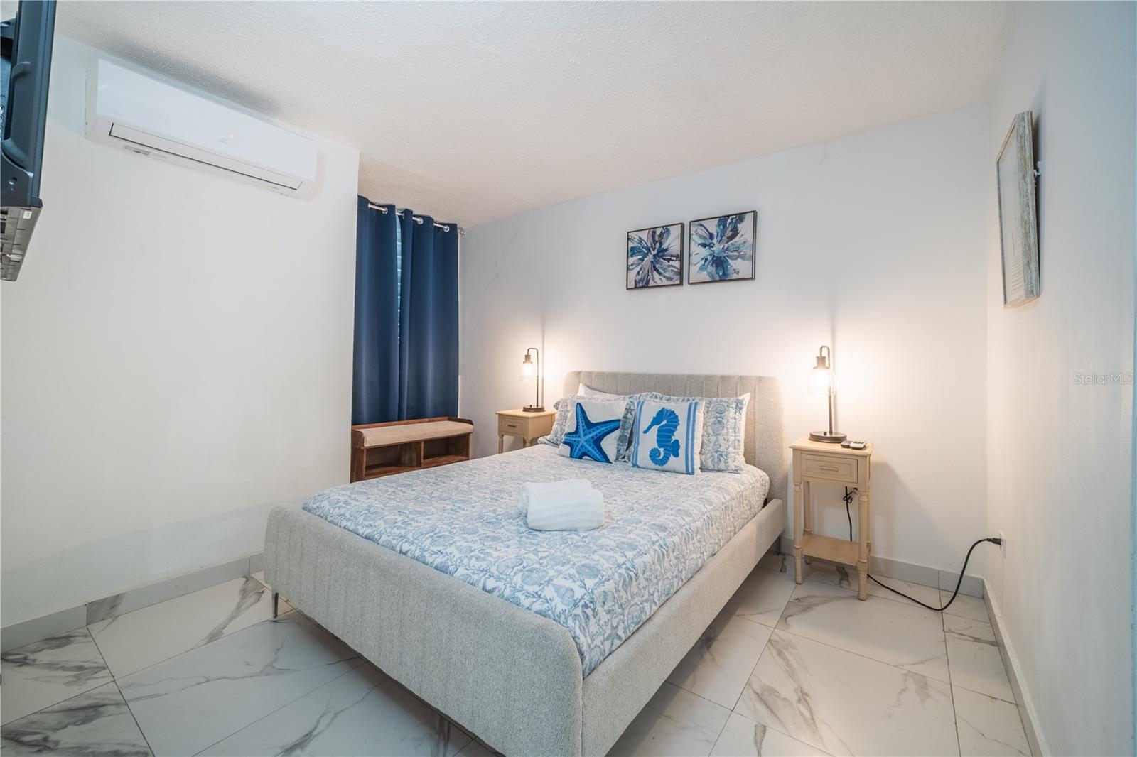 BRISAS DEL MAR - Residential