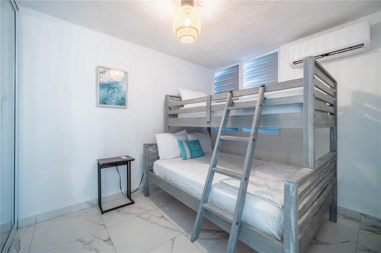 BRISAS DEL MAR - Residential