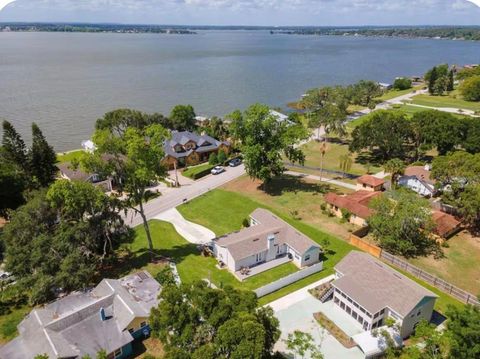 Tiny photo for 1357 Lakeshore Drive #3, Mount Dora, FL 32757 (MLS # O6420458)