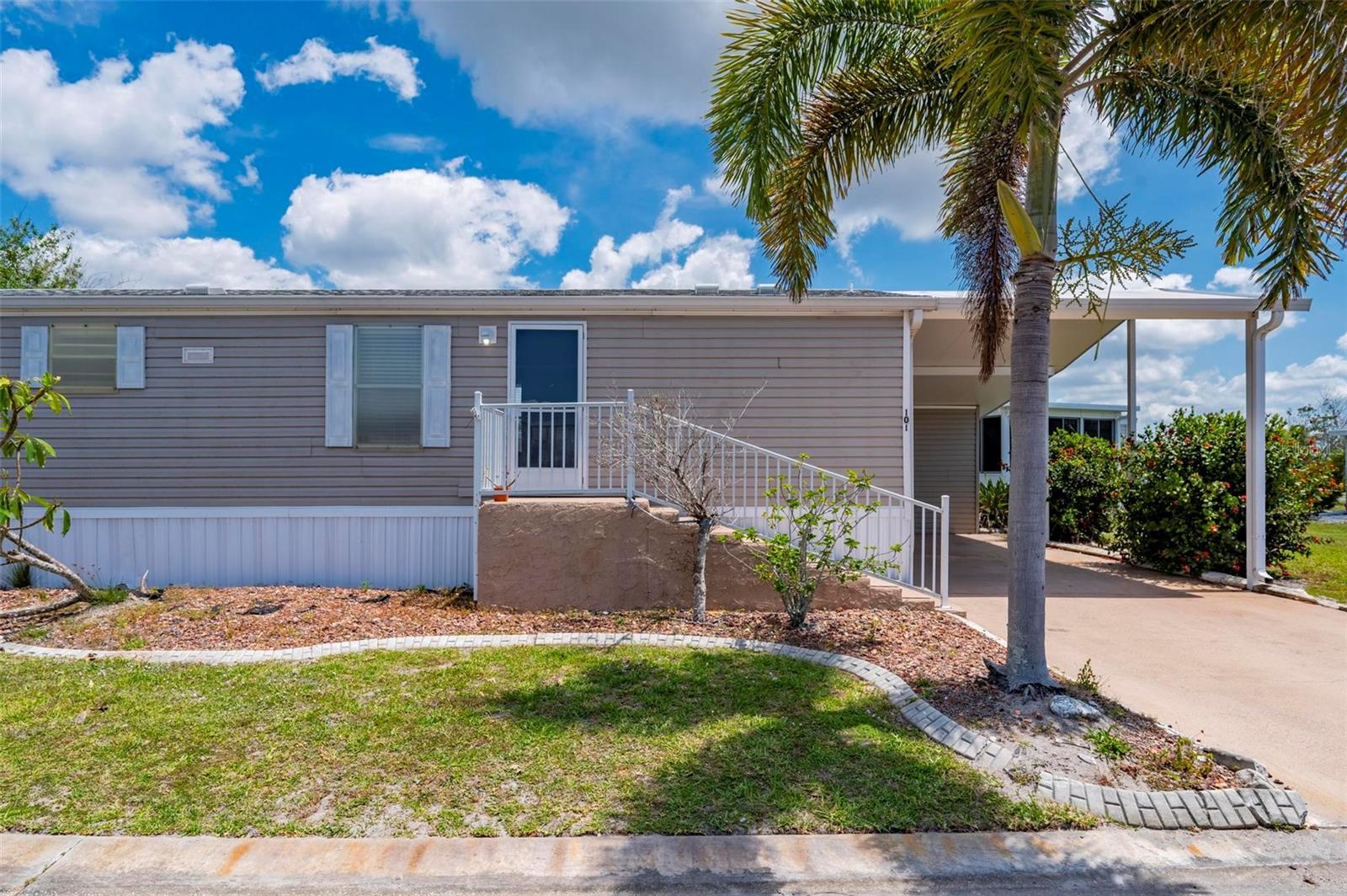 PORT CHARLOTTE VILLAGE - Residential