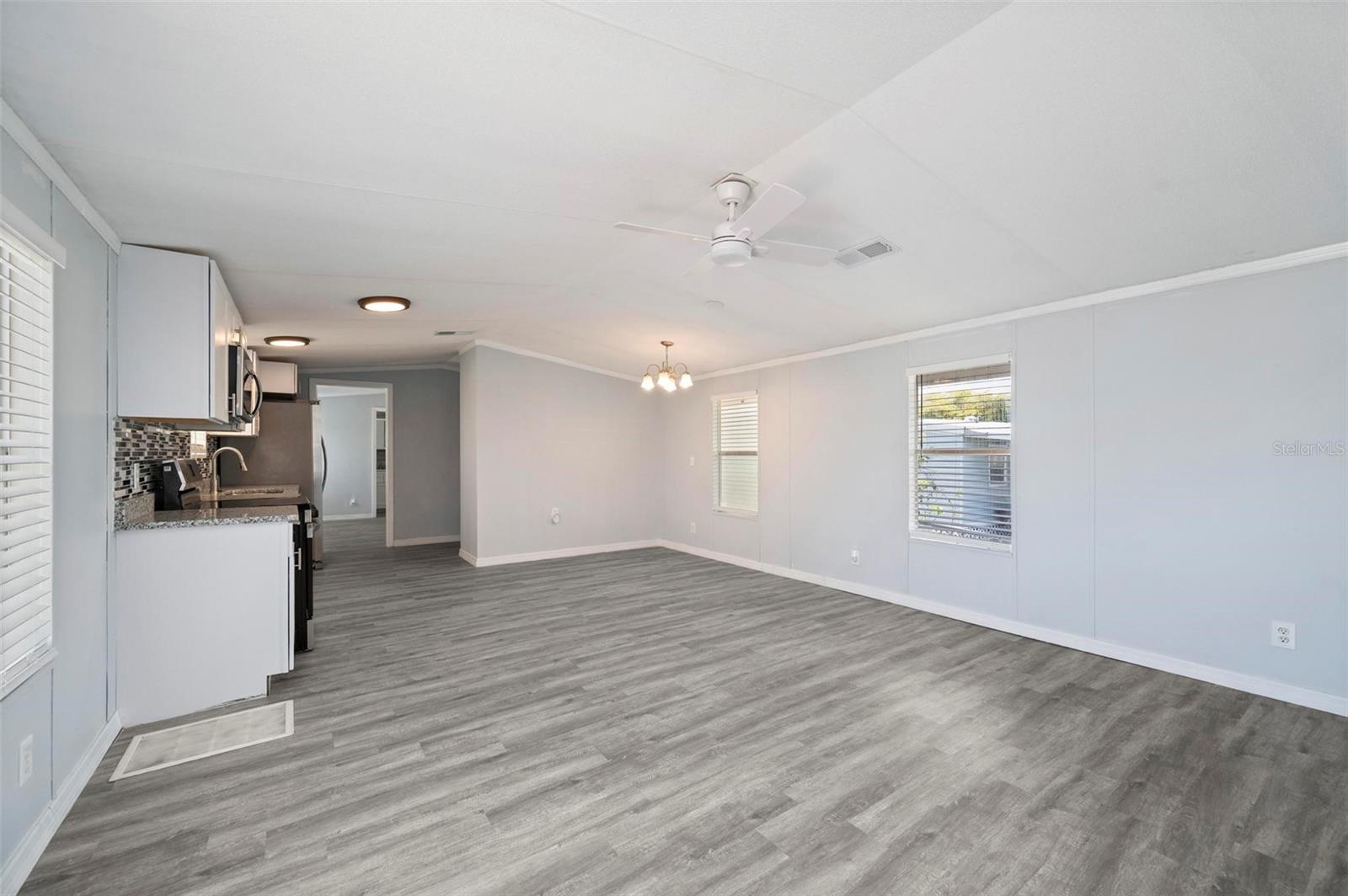 1000 KINGS HIGHWAY 101