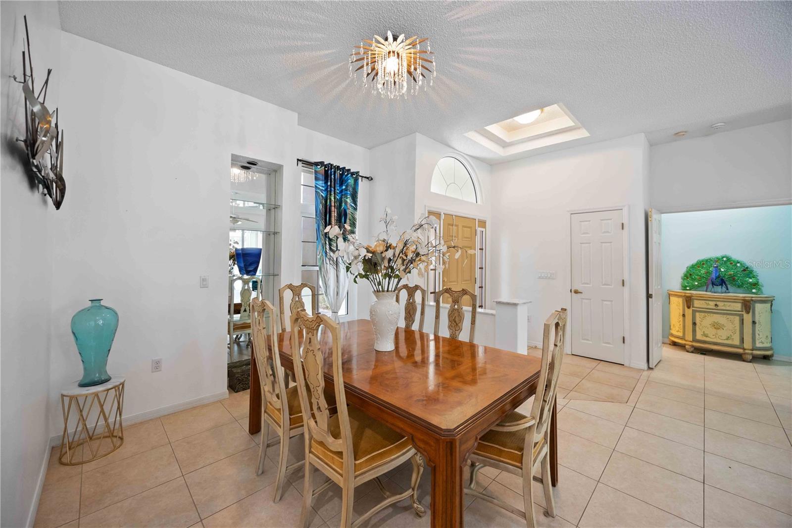 CHESTNUT CREEK MANORS - Residential