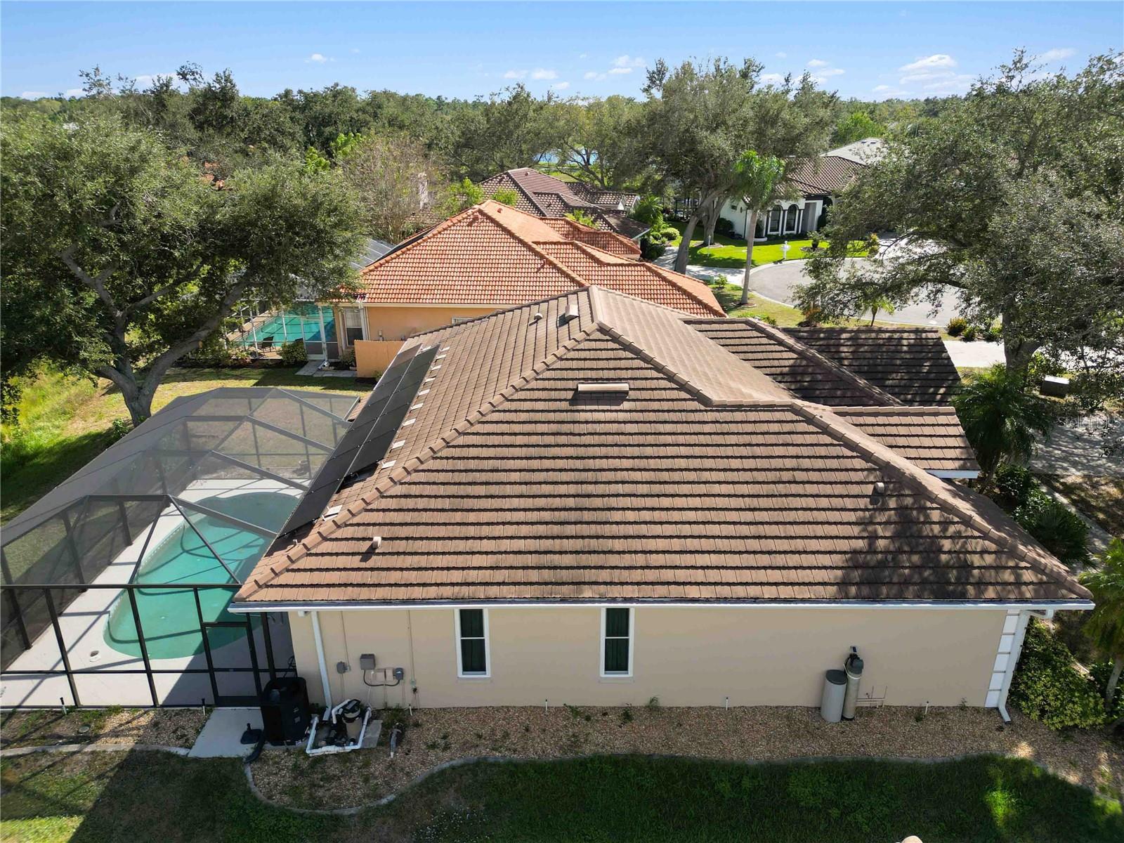 CHESTNUT CREEK MANORS - Residential