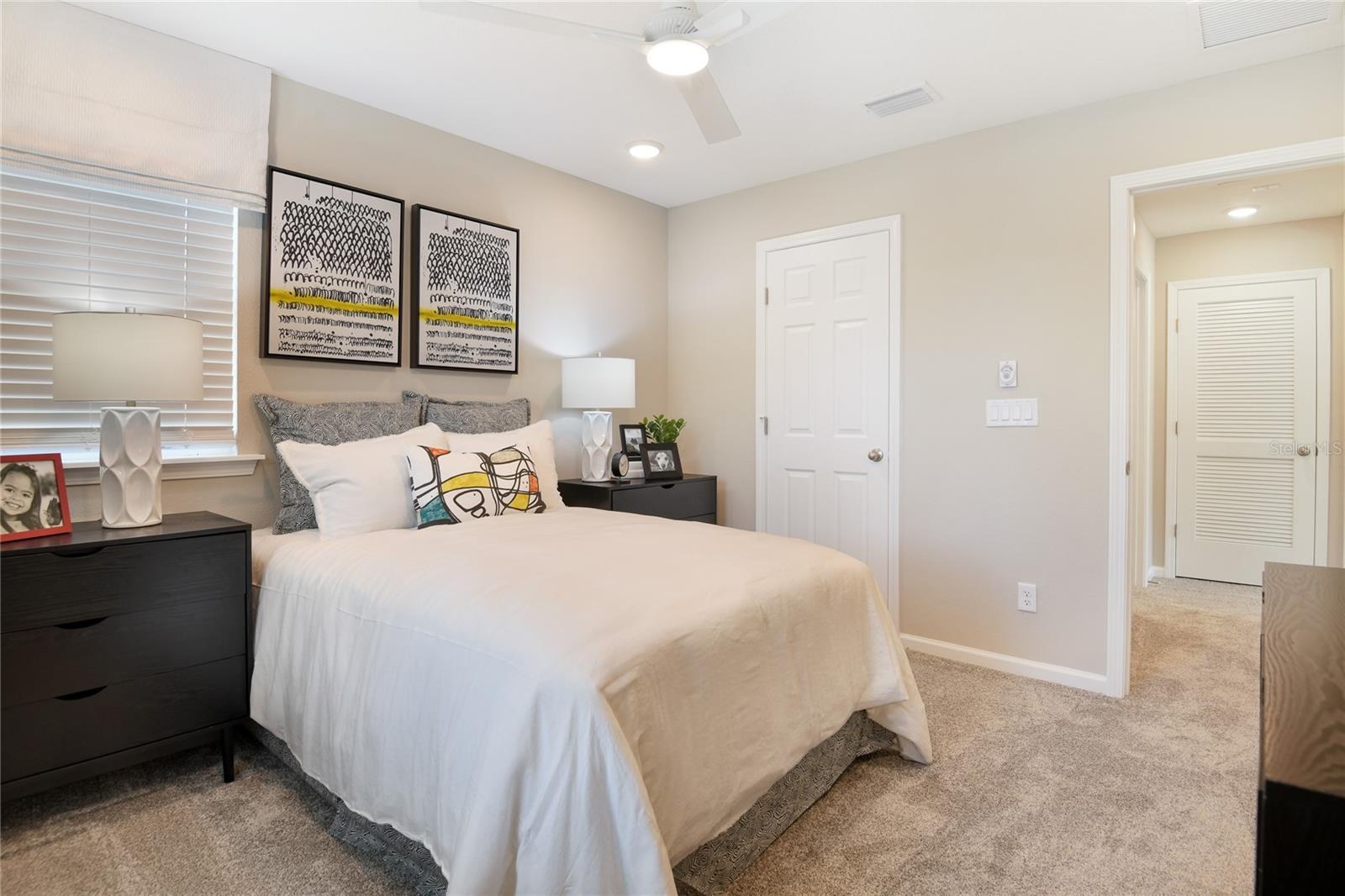 SEASONS AT MAGNOLIA POINTE - Residential
