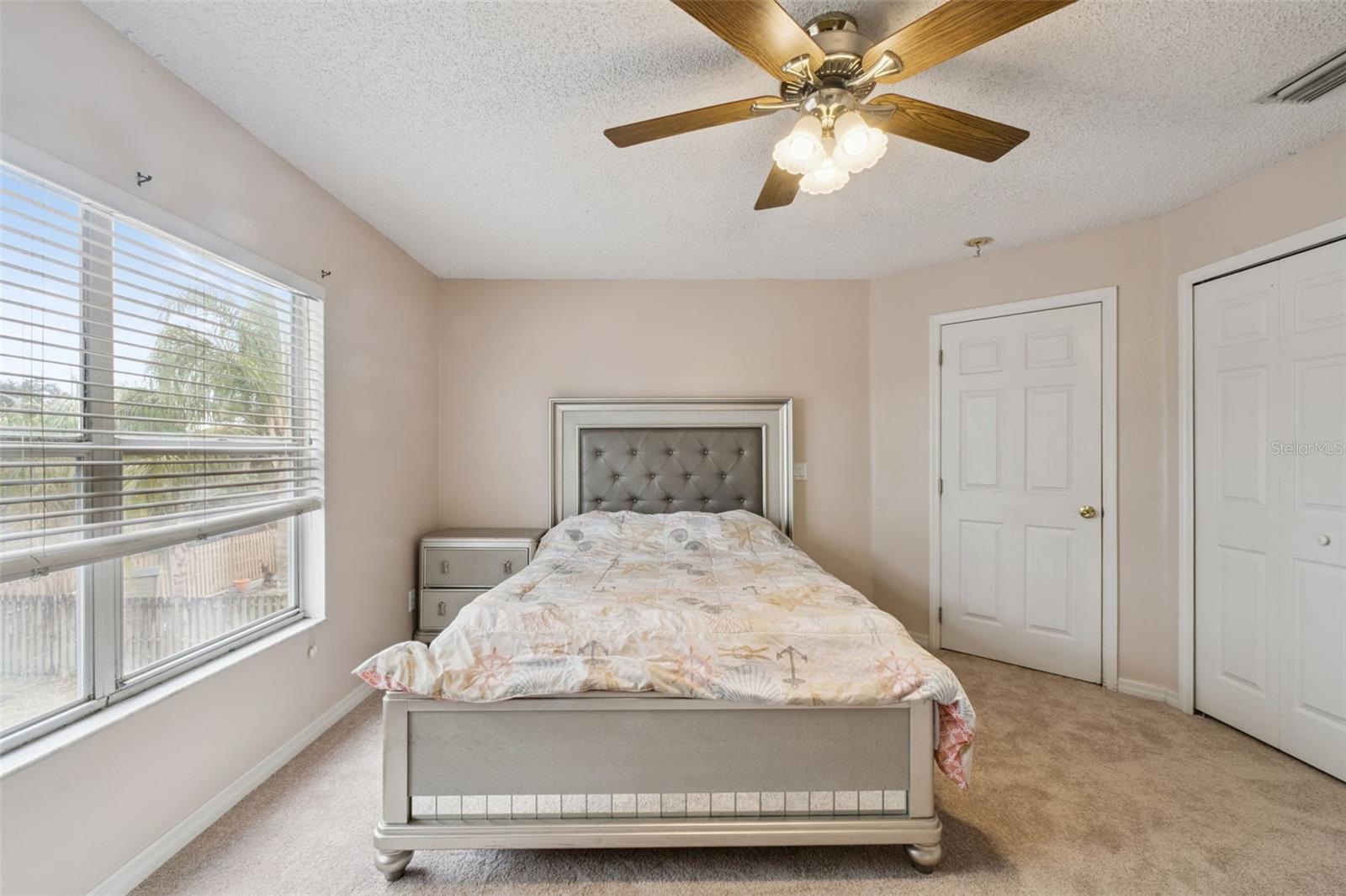 SPRINGVIEW UNIT 04 - Residential