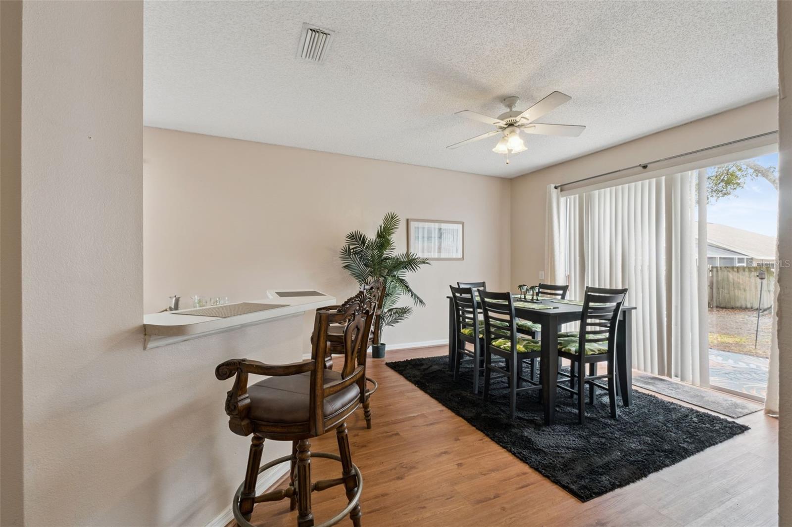 SPRINGVIEW UNIT 04 - Residential