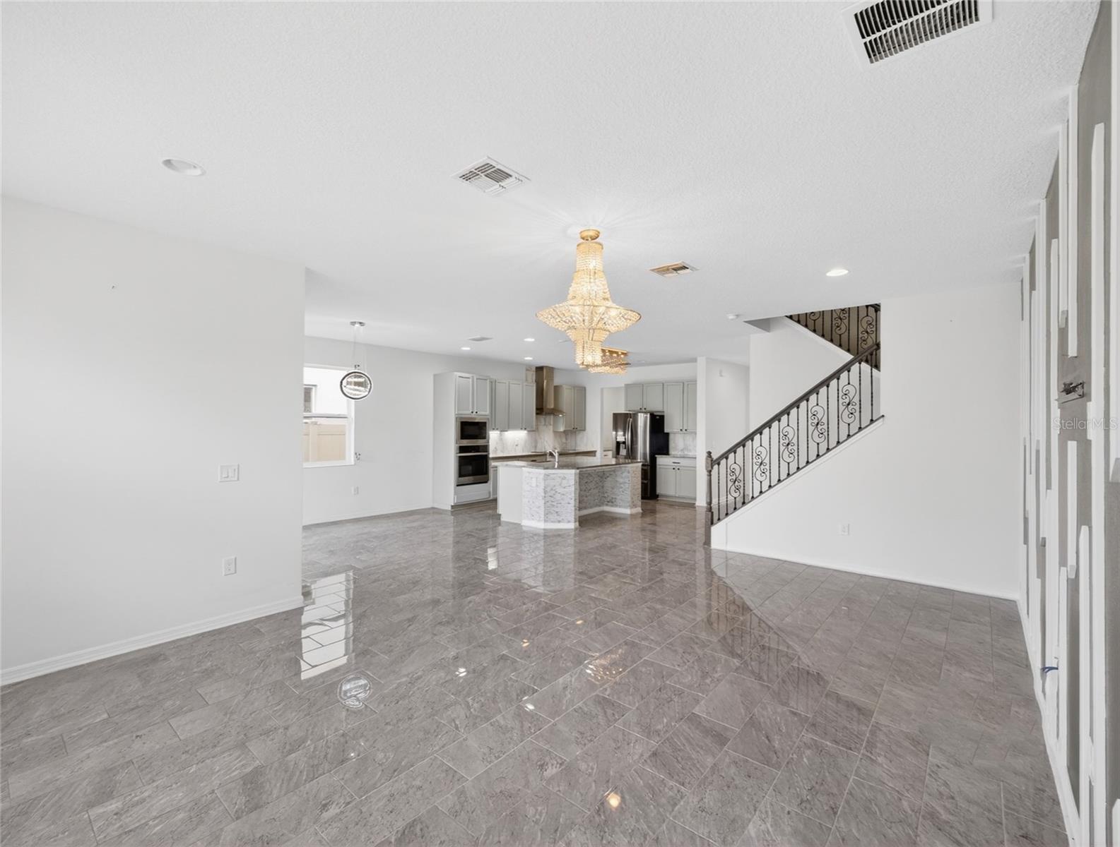 CADENCE PARK - Residential