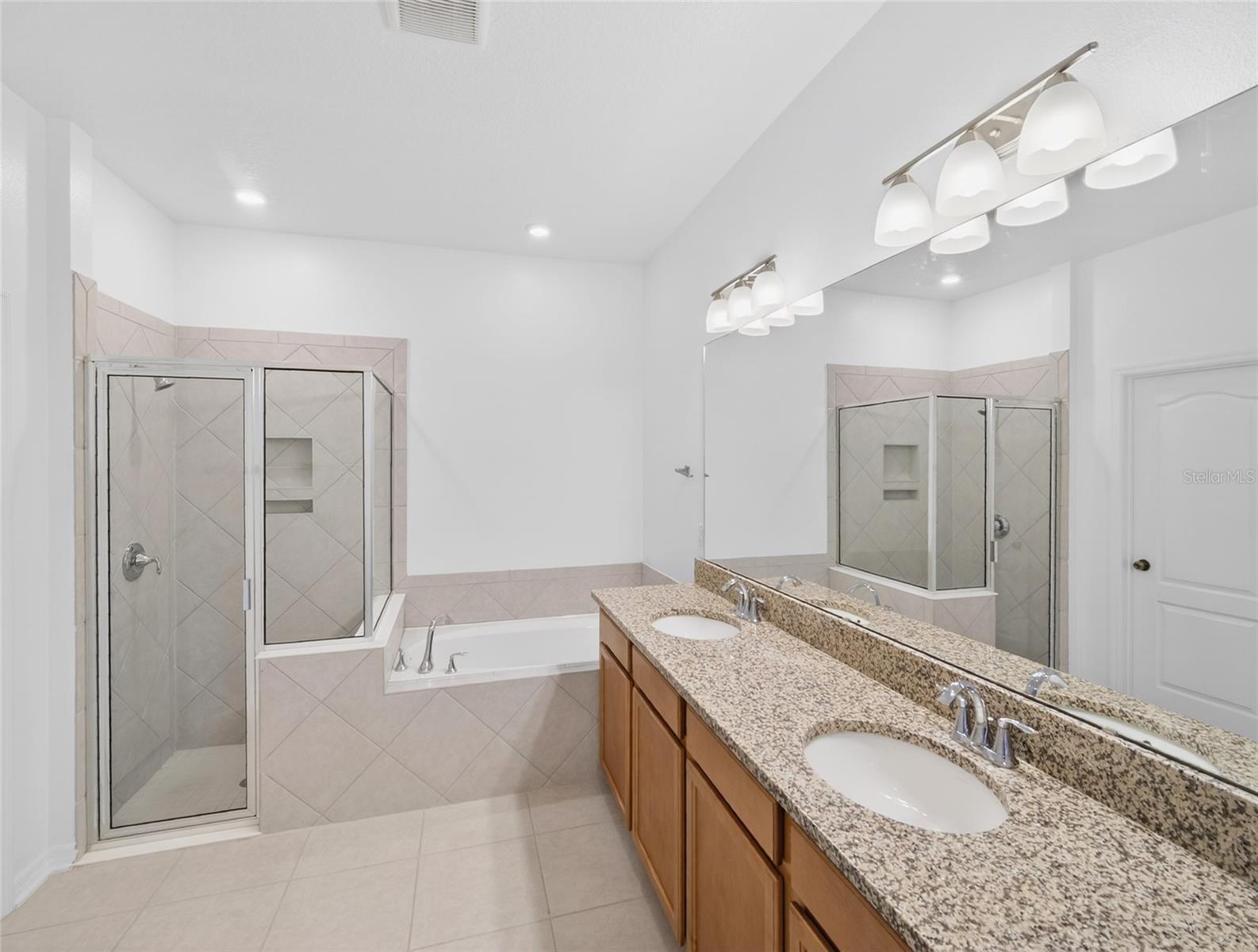 CADENCE PARK - Residential