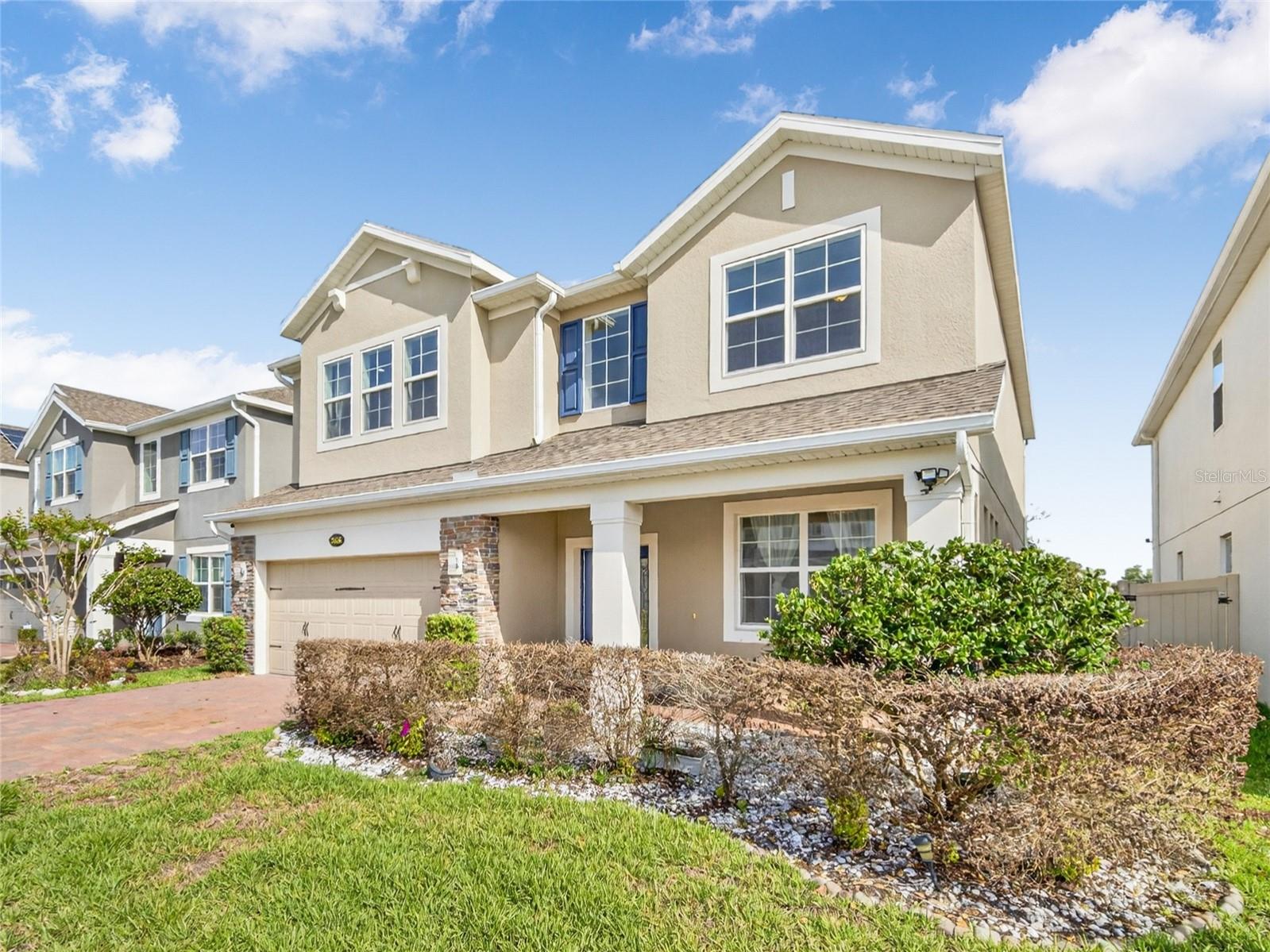 CADENCE PARK - Residential