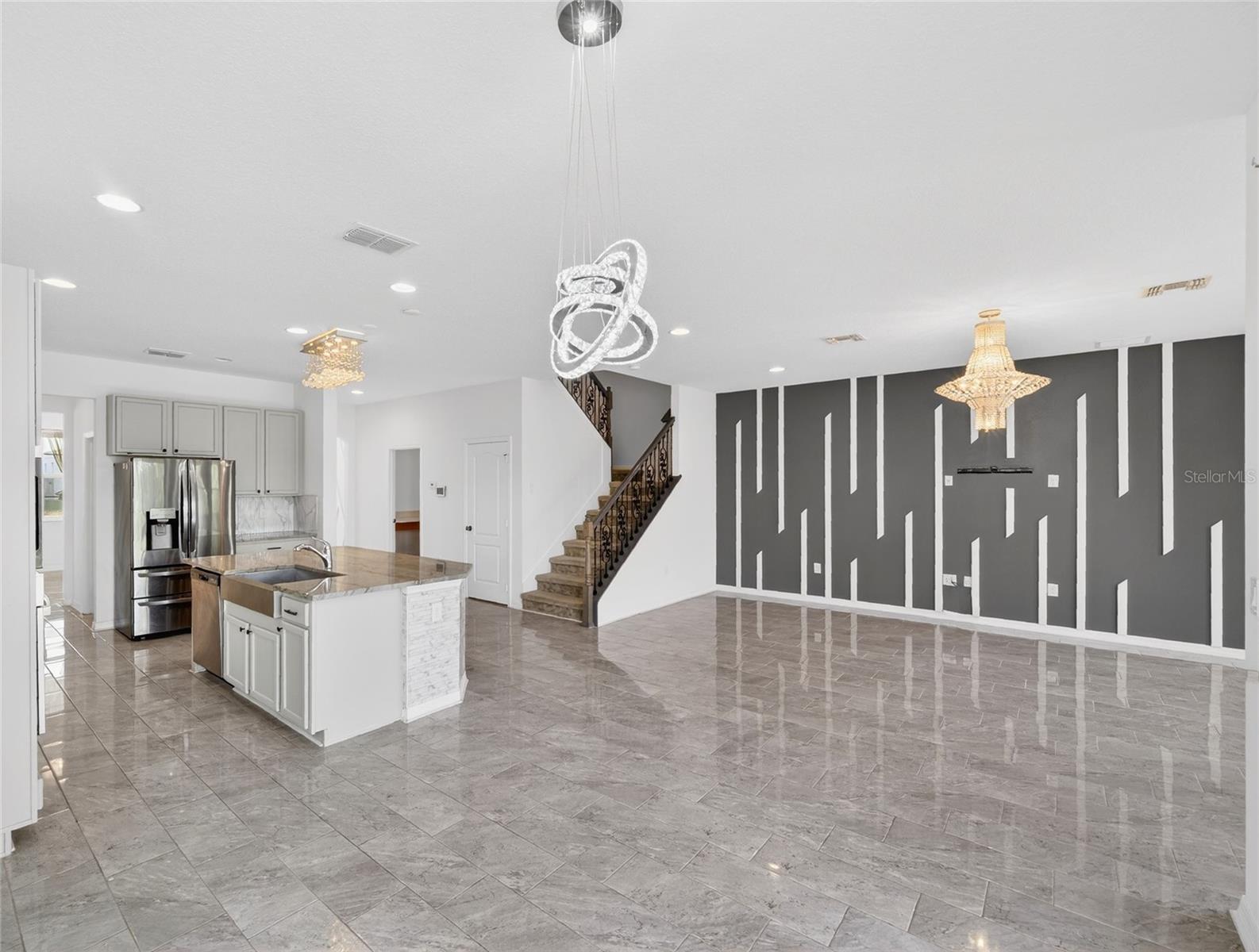 CADENCE PARK - Residential