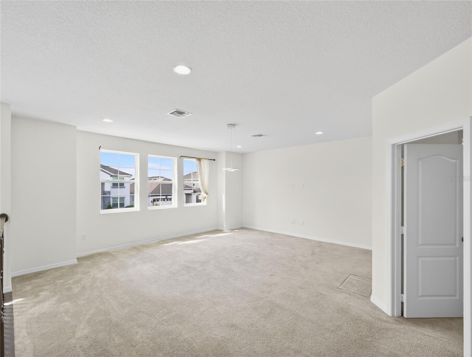 CADENCE PARK - Residential