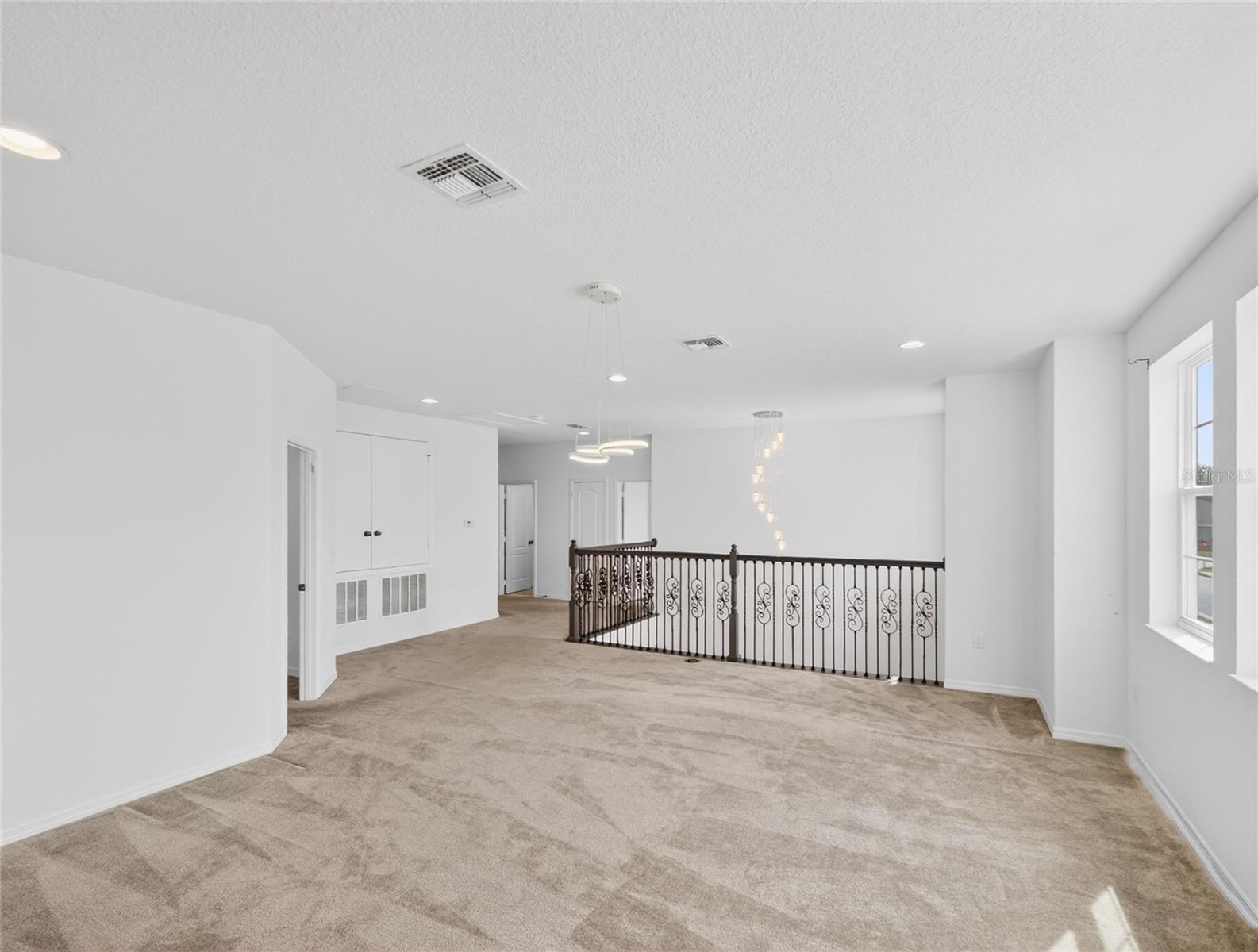 CADENCE PARK - Residential