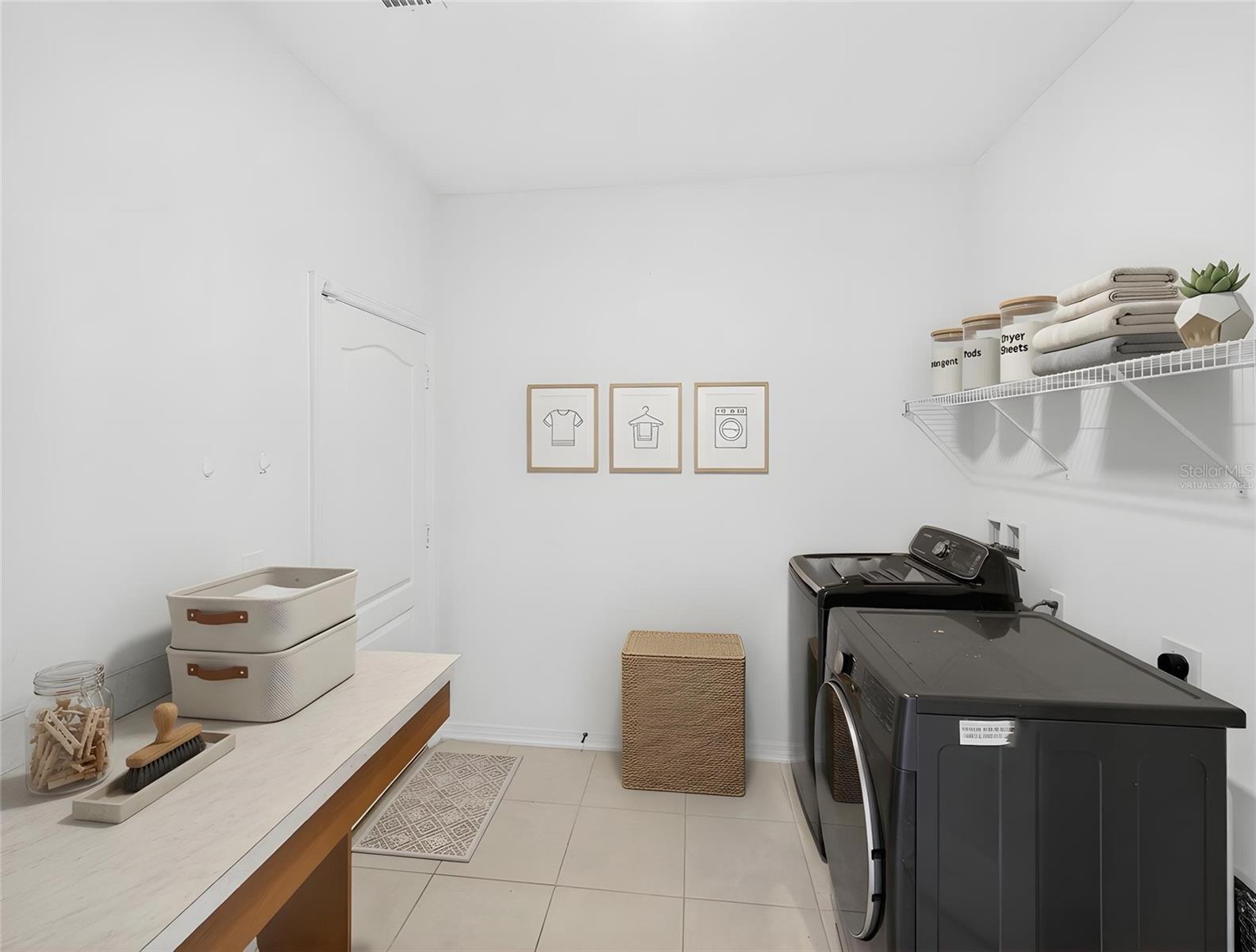 CADENCE PARK - Residential