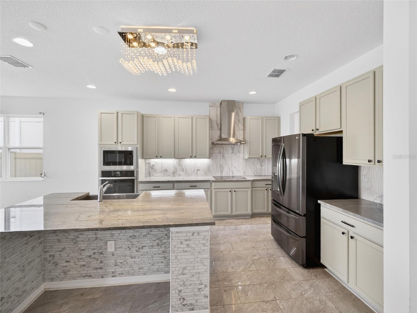 CADENCE PARK - Residential