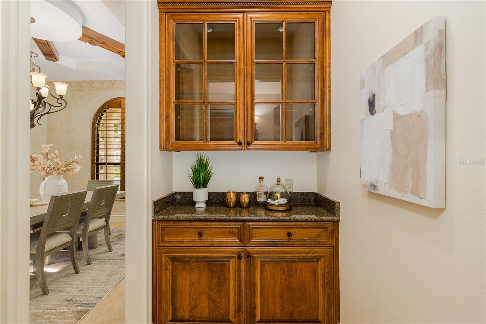 CHAMPIONS CLUB - Residential