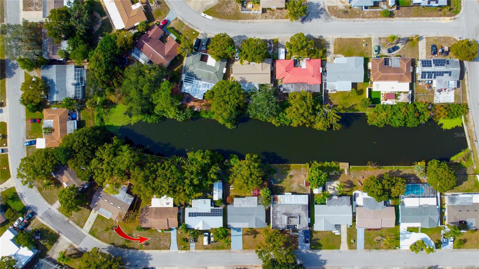 BEACON SQUARE - Residential Lease