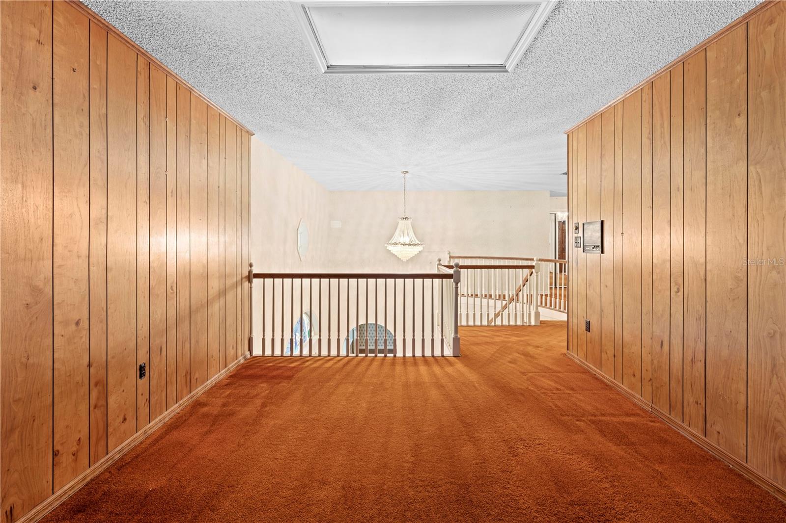 ROYAL OAKS ESTATE - Residential