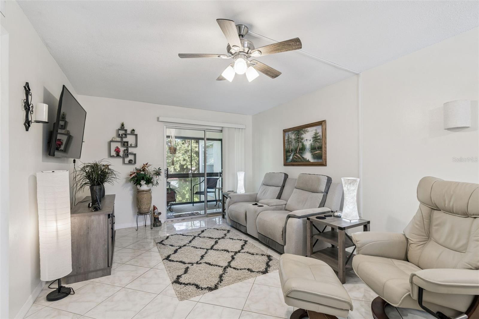 BAY PALMS CONDO - Residential
