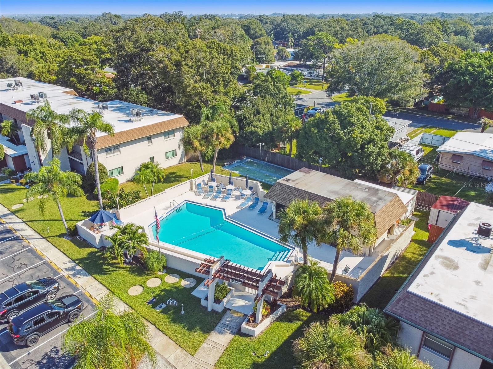 BAY PALMS CONDO - Residential