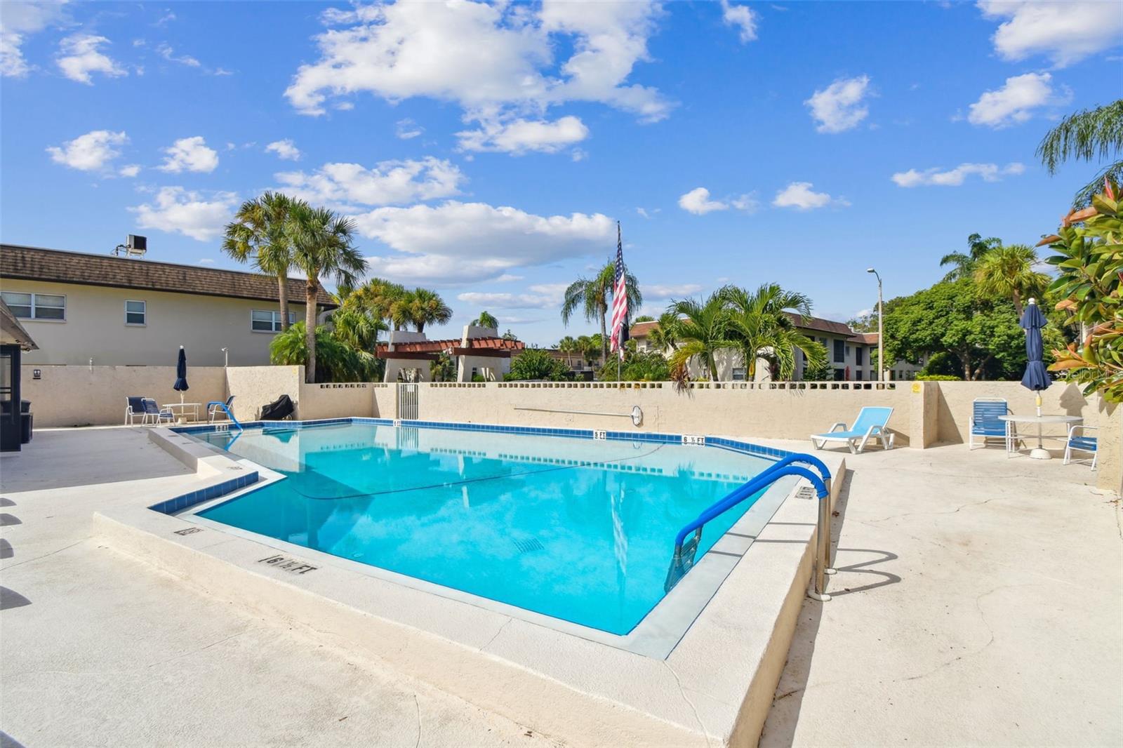 BAY PALMS CONDO - Residential