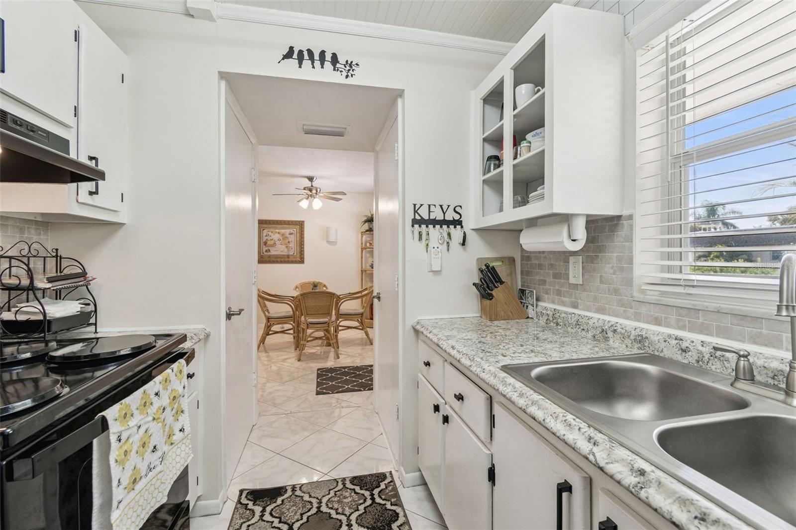 BAY PALMS CONDO - Residential