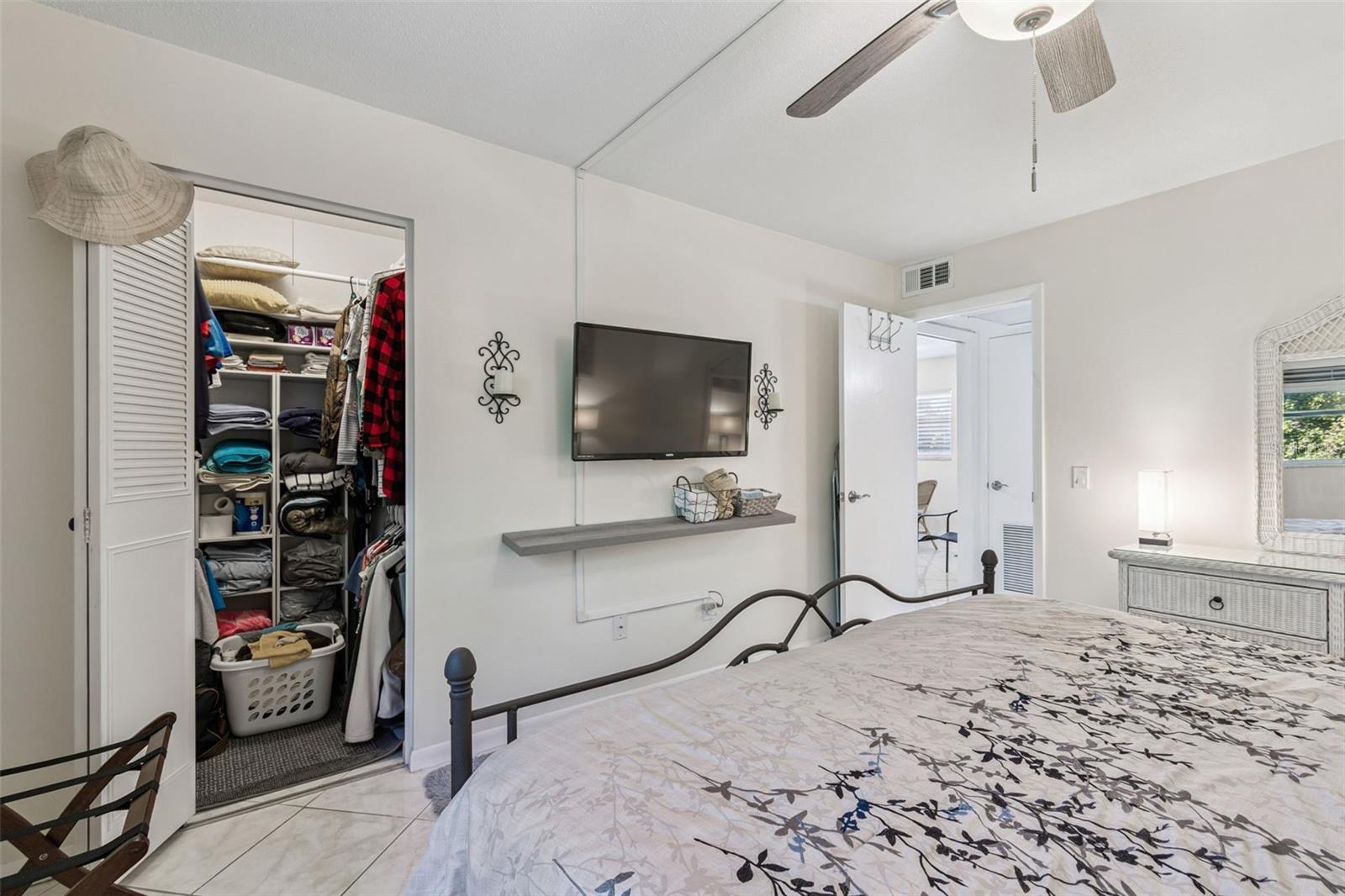 BAY PALMS CONDO - Residential