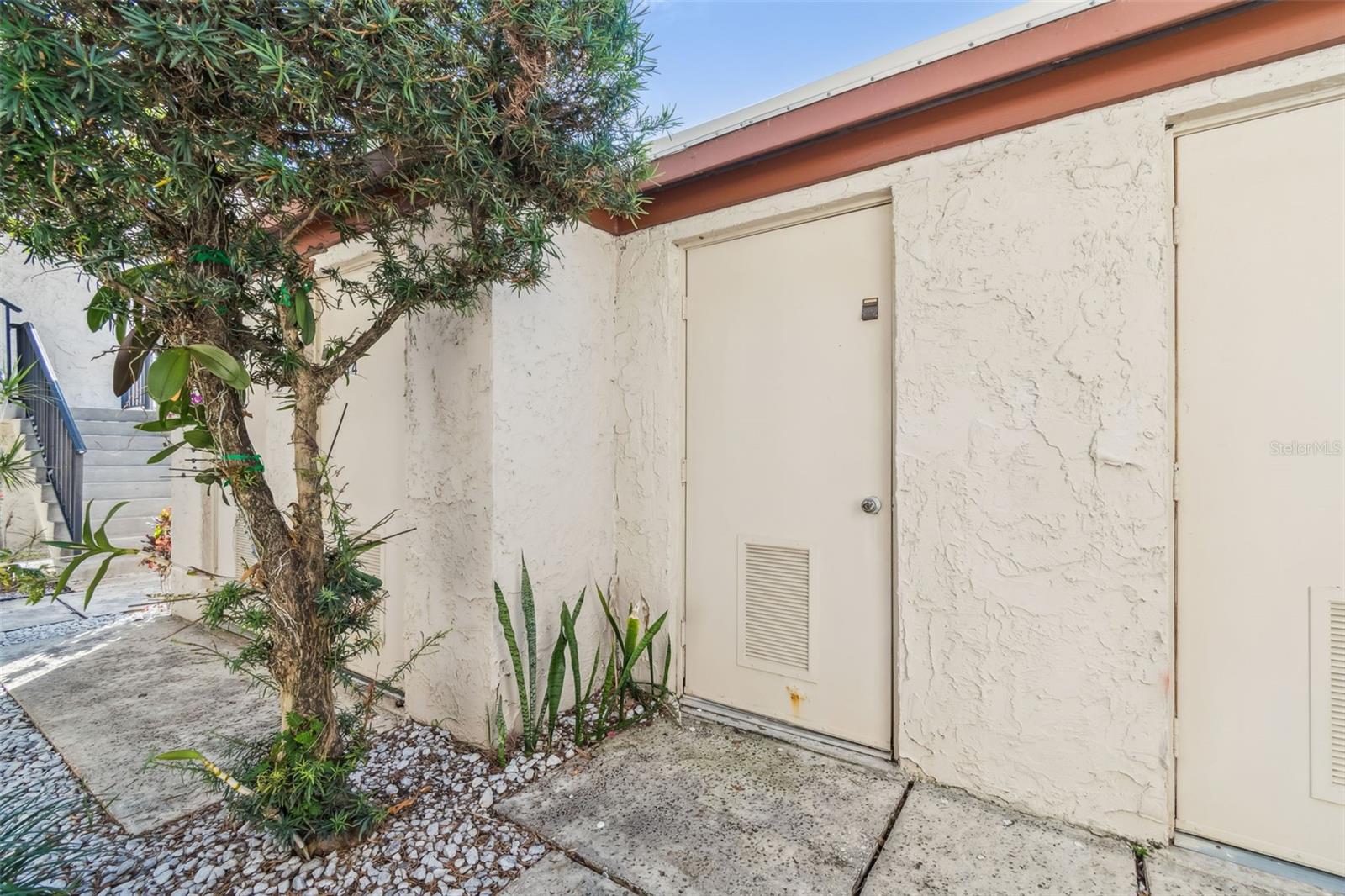 BAY PALMS CONDO - Residential