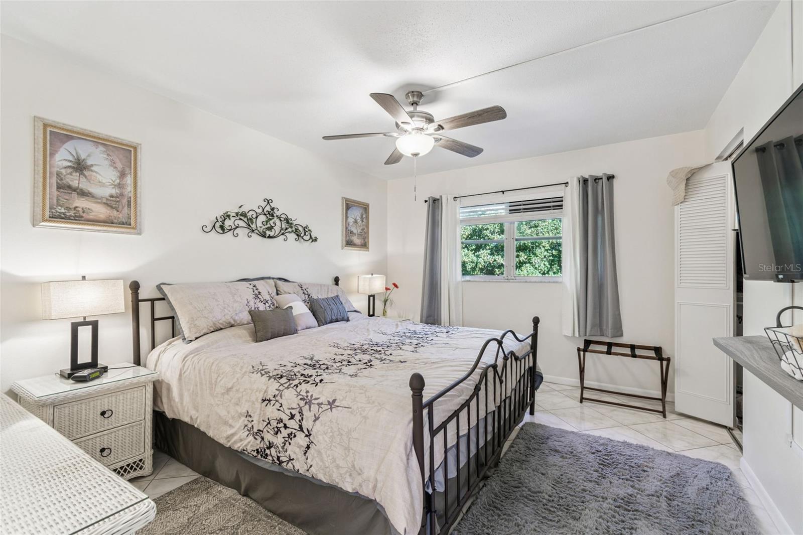 BAY PALMS CONDO - Residential