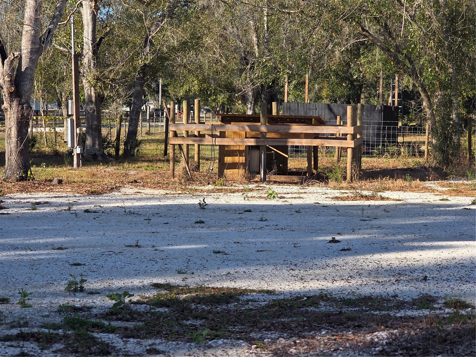 MEADOWS/ARCADIA - Land