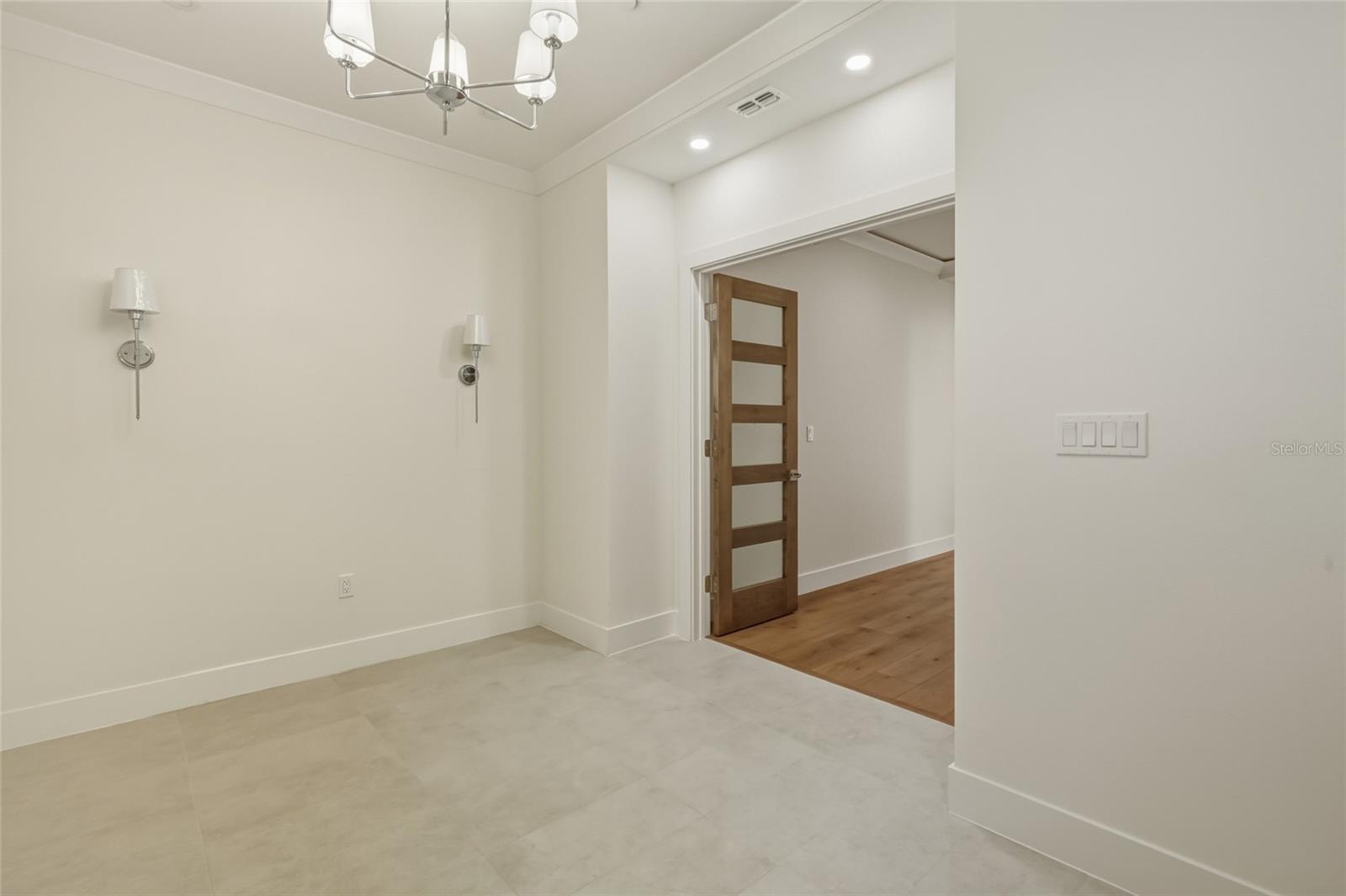 QUIET COVE - Residential