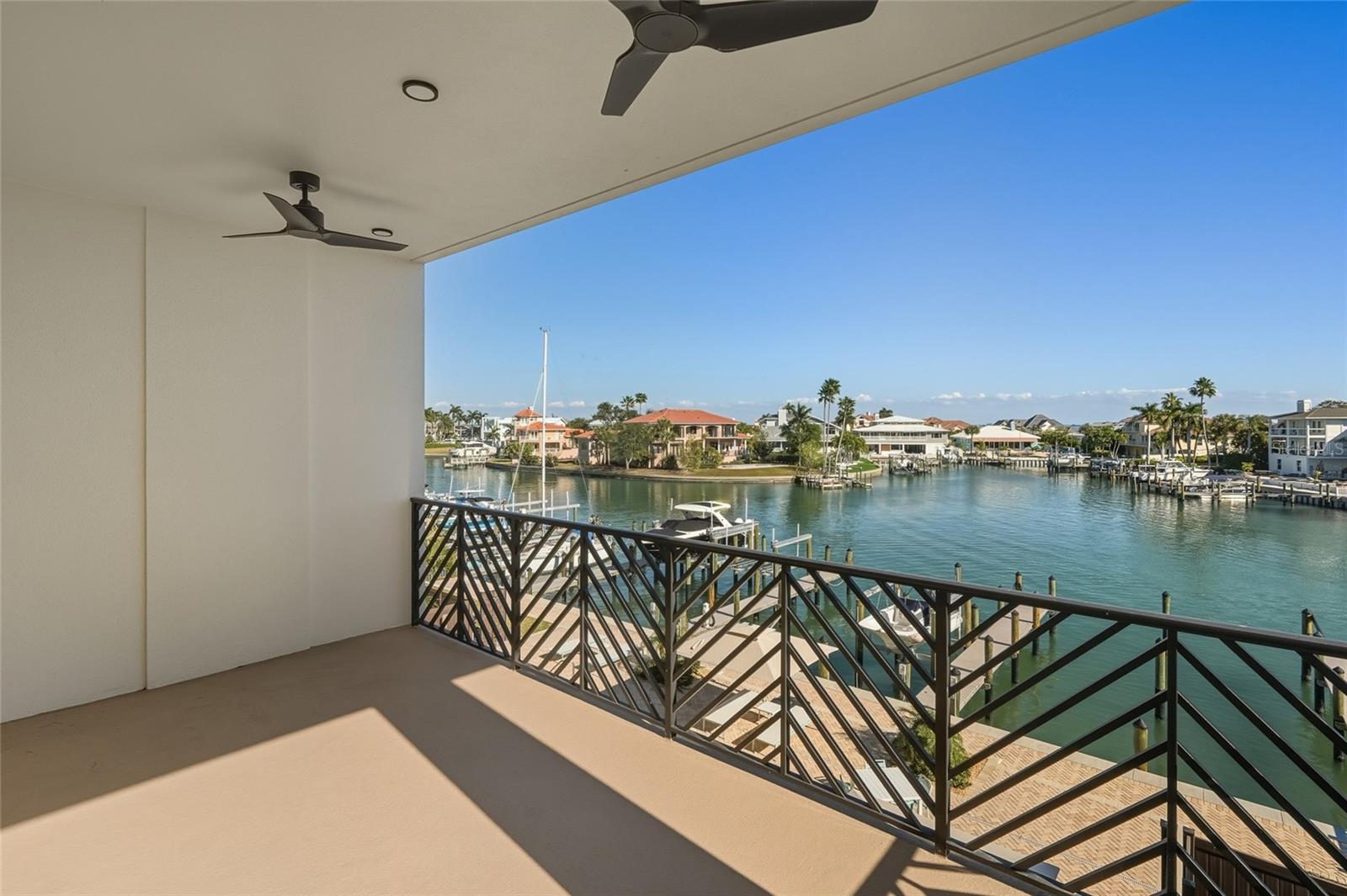 455 PINELLAS BAYWAY S 3B