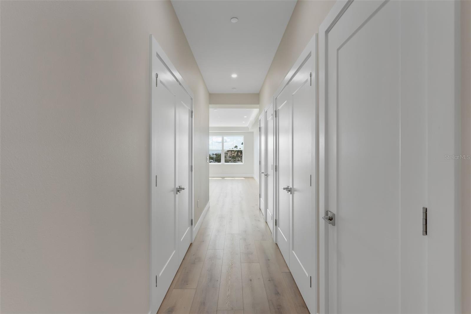 QUIET COVE - Residential