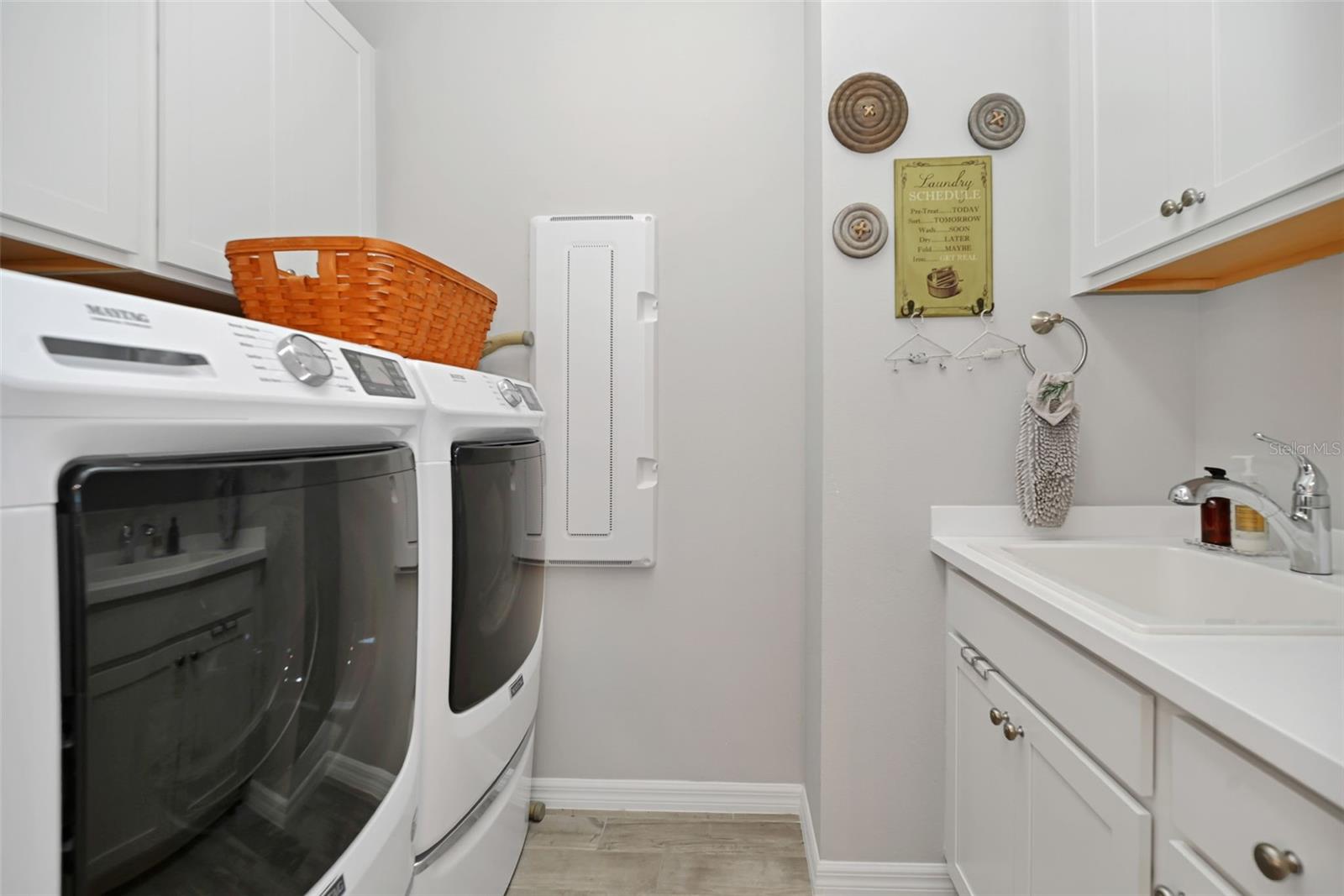 STONE CRK BY DEL WEBB NOTTINGHAM - Residential