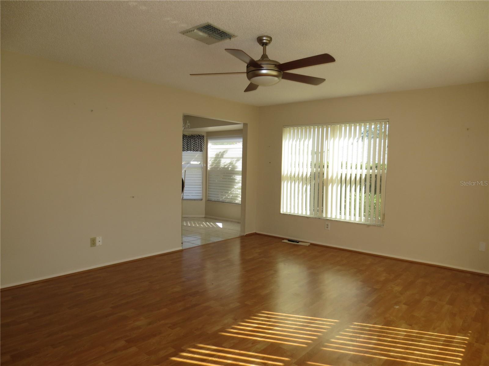 HIGHLAND LAKES UNIT SEVENTEEN PH 2 - Residential Lease