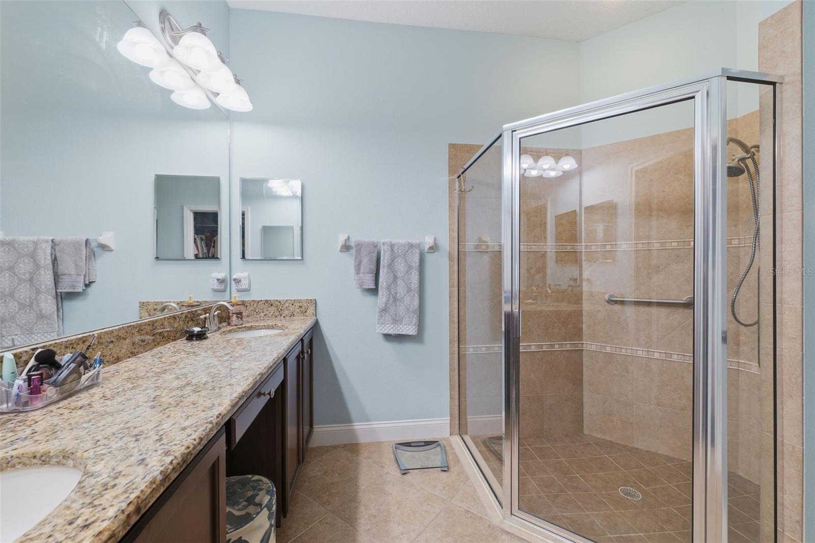 DEVONWOOD RESIDENTIAL - Residential