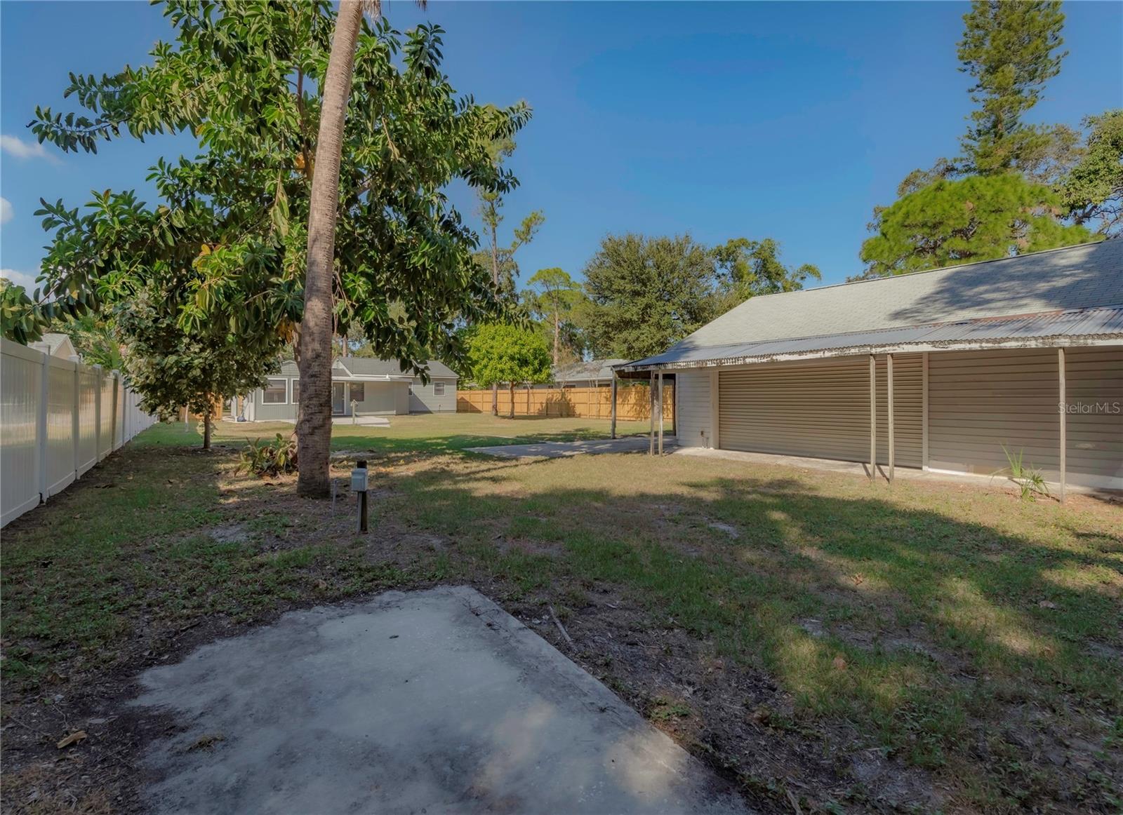 LAKEWOOD ESTATES SEC A - Residential Lease