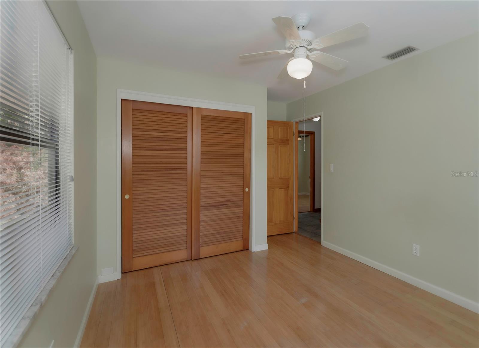 LAKEWOOD ESTATES SEC A - Residential Lease