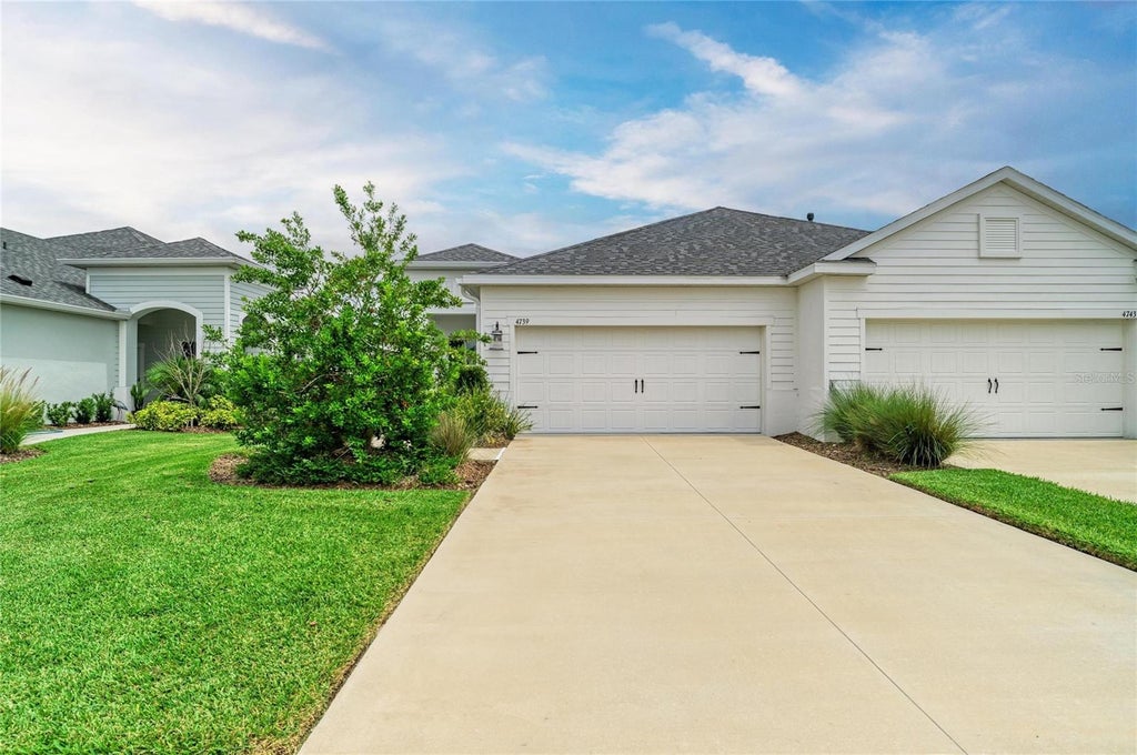 Photo of 4739 Willow Bend Avenue, Parrish, FL 34219 (MLS # A4696341)