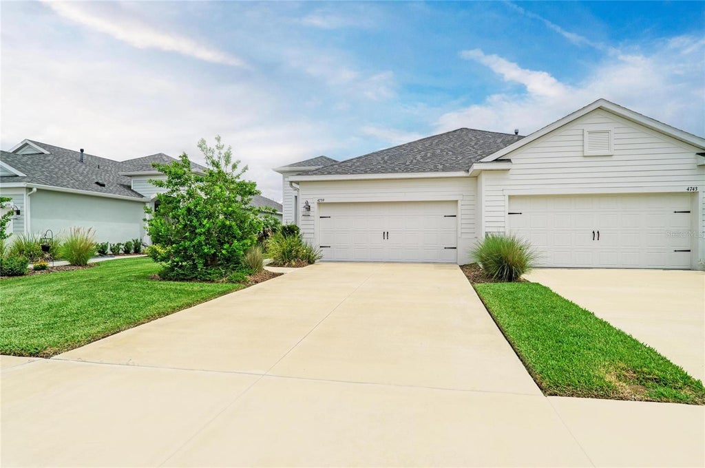 Photo of 4739 Willow Bend Avenue, Parrish, FL 34219 (MLS # A4696341)