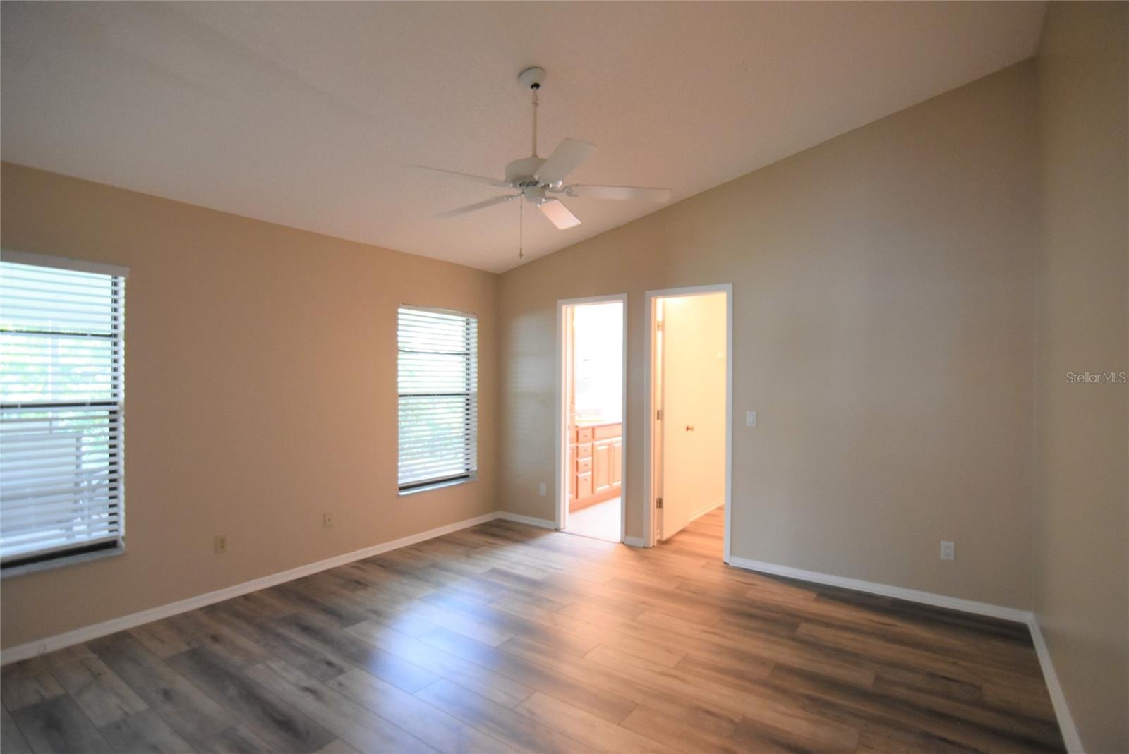 ALAFAYA WOODS PH 5 - Residential