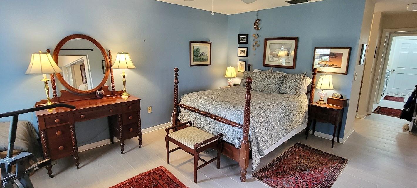 VILLAGE PLAZA SEC 7 - Residential