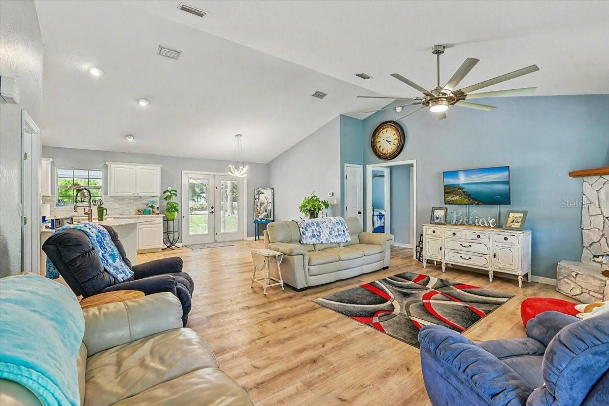 7061 NW 112TH PLACE
