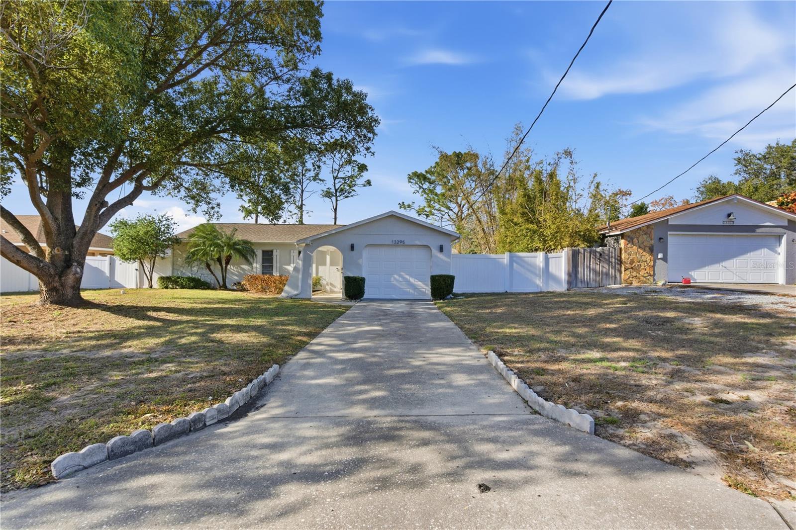 SPRING HILL - Residential