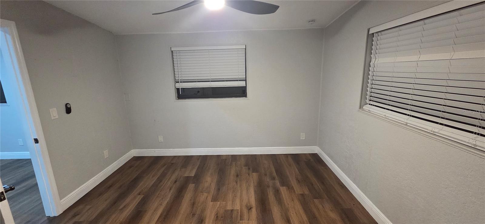 COLONIAL TERRACE - Residential