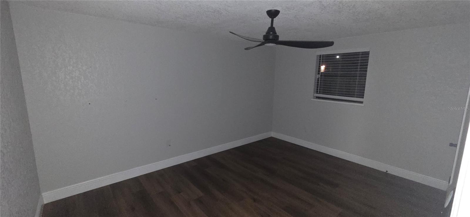 COLONIAL TERRACE - Residential