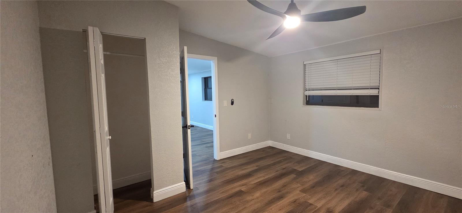 COLONIAL TERRACE - Residential