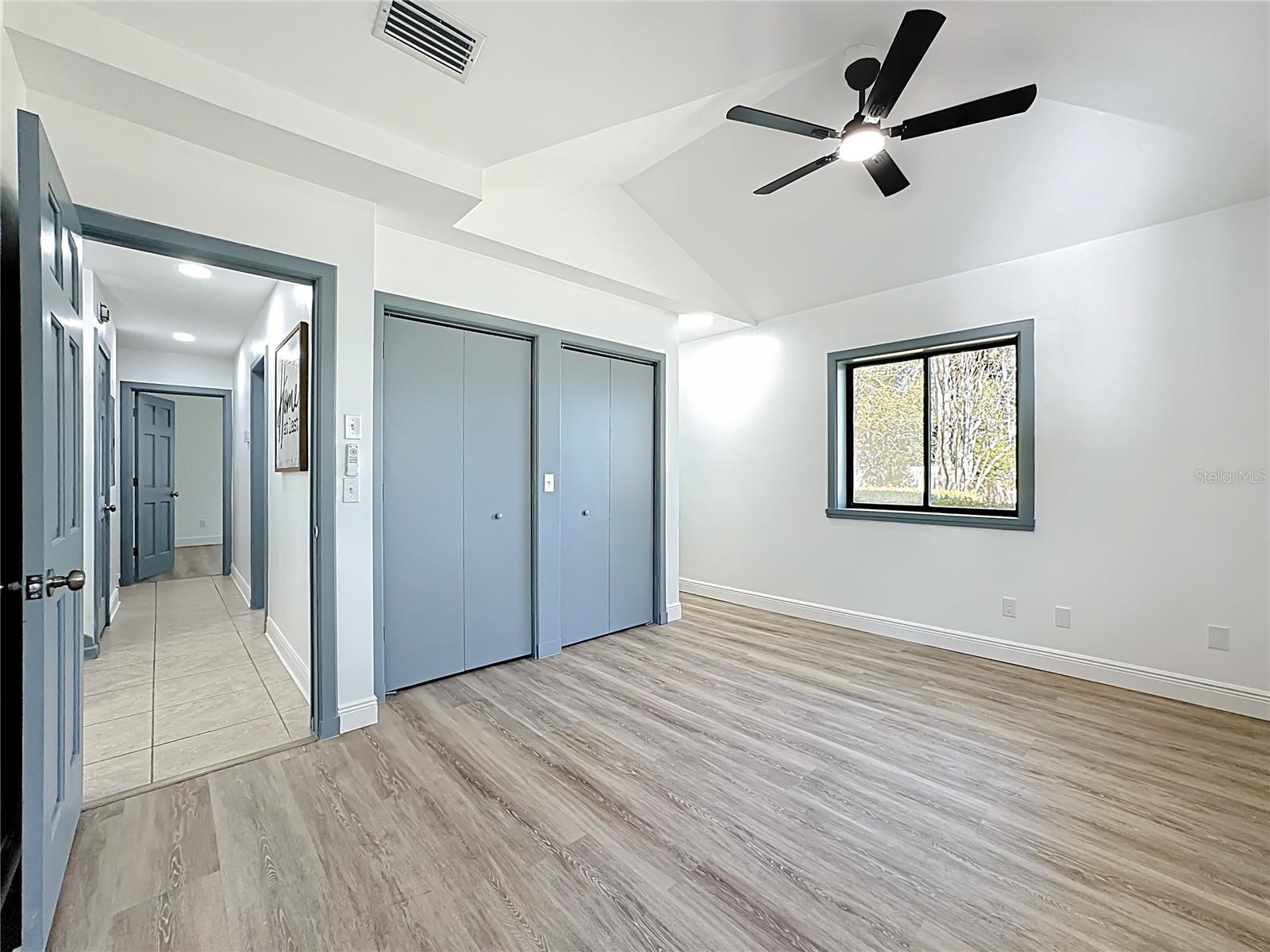 LAKE BINGHAM WOODS EAST - Residential