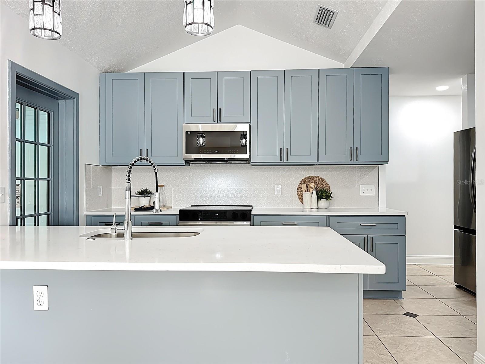 LAKE BINGHAM WOODS EAST - Residential