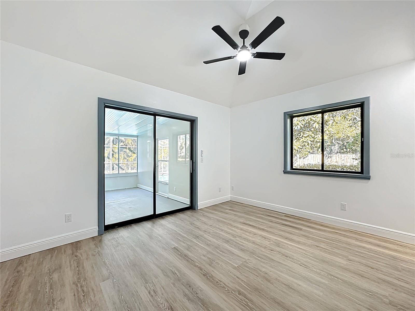 LAKE BINGHAM WOODS EAST - Residential